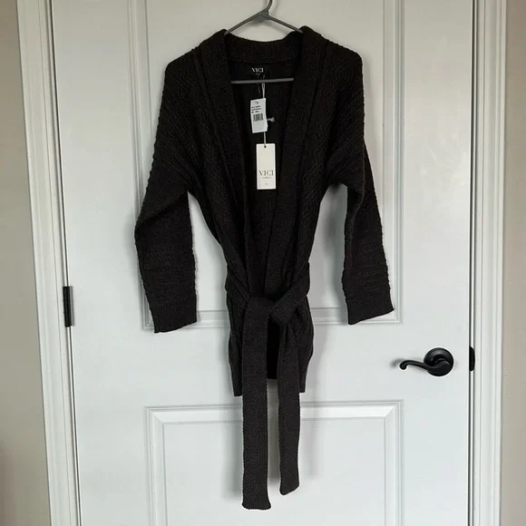 NWT Vici Exclusive x Fate Charcoal Cardigan. - Picture 3 of 16
